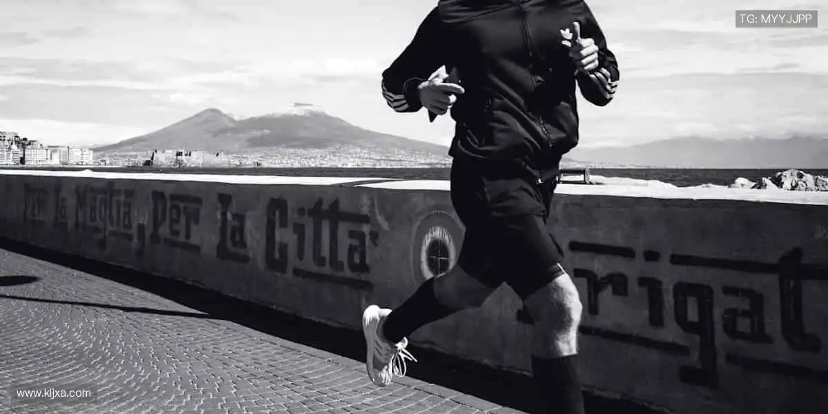 指尖轻点，赛事同步！📱